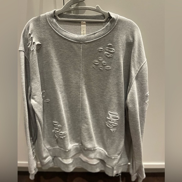 Oversized distressed grey sweatshirt - worn 1 time - Picture 1 of 5